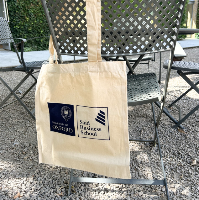 Oxford Saïd cream tote bag
